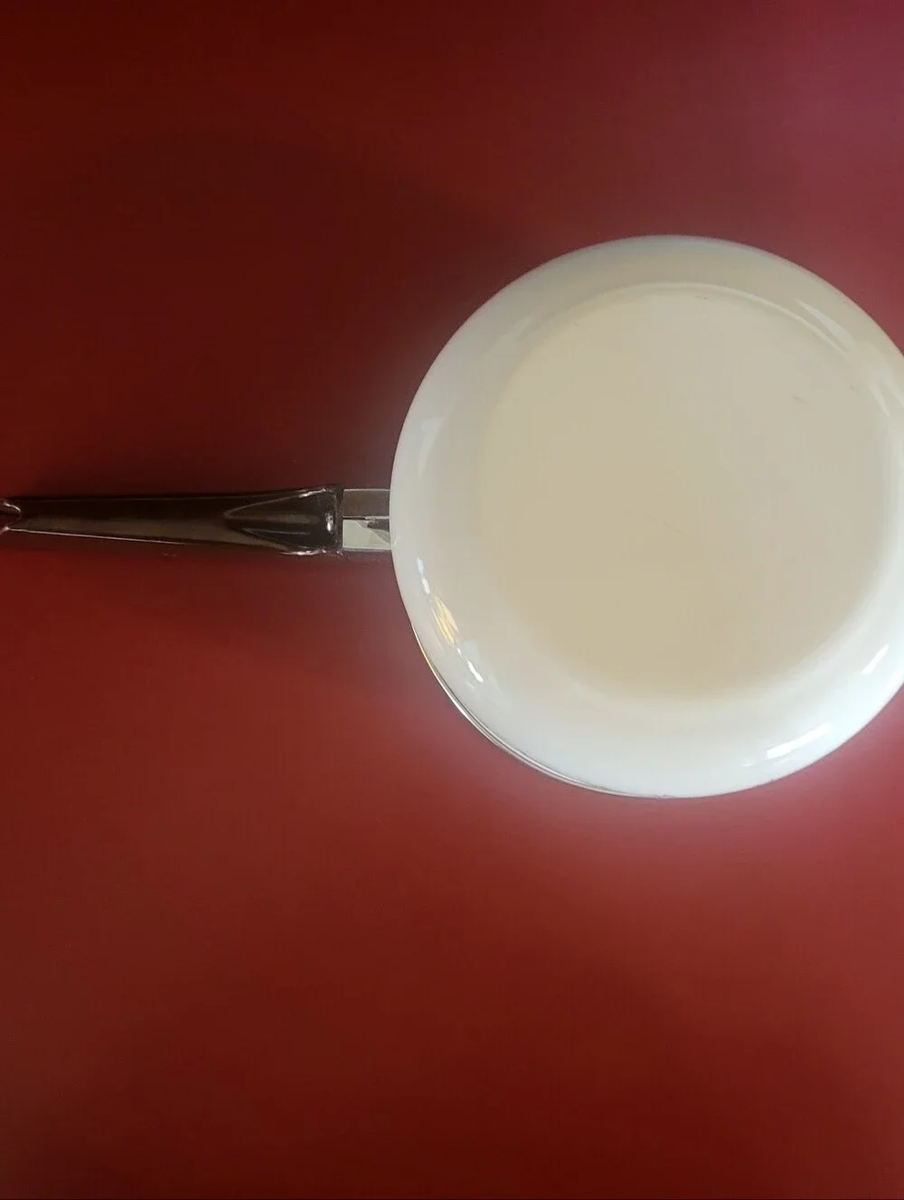 Vintage International Heartland  Beige Enamel Cookware Pot Pan Saucepan